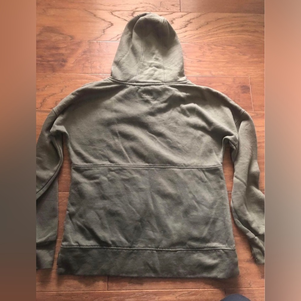 Realtree hoodie size M